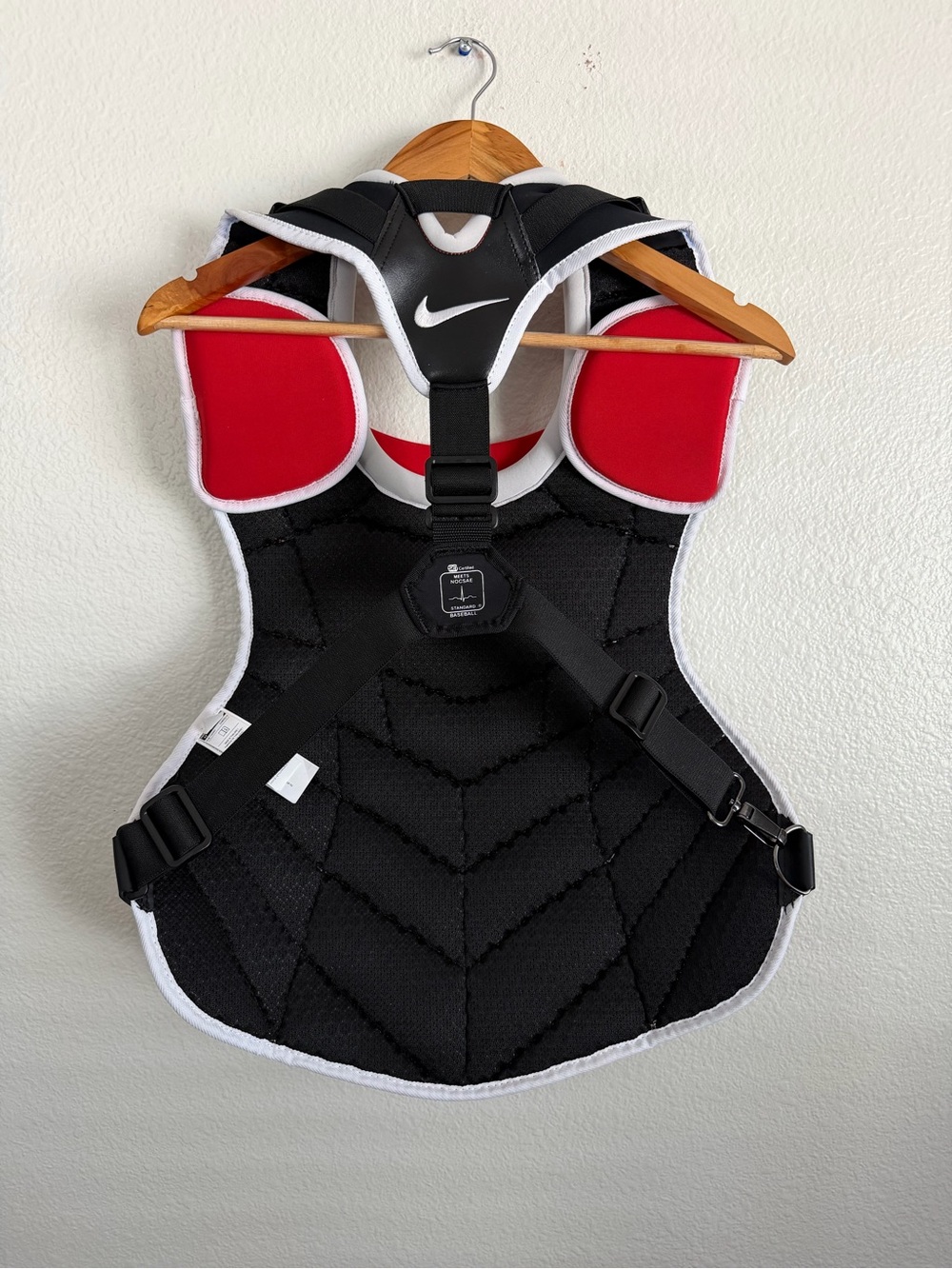 Nike Diamond Elite Ohio State PE Baseball Catchers Chest Protector Men Size 17" - Picture 4 of 13
